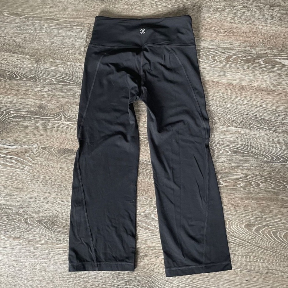 Athleta Black Capri (Flare) Yoga Pants